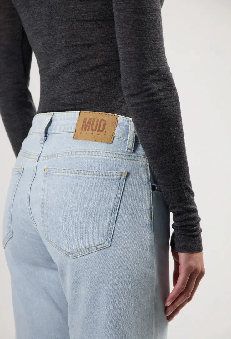 MUD JEANS Carry Mid Straight light stone