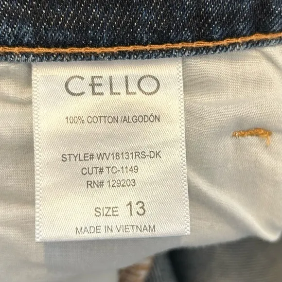 NEW Cello HIGH RISE RAW CUFF DAD JEAN Junior’s SZ 13 in Dark Blue Wash
