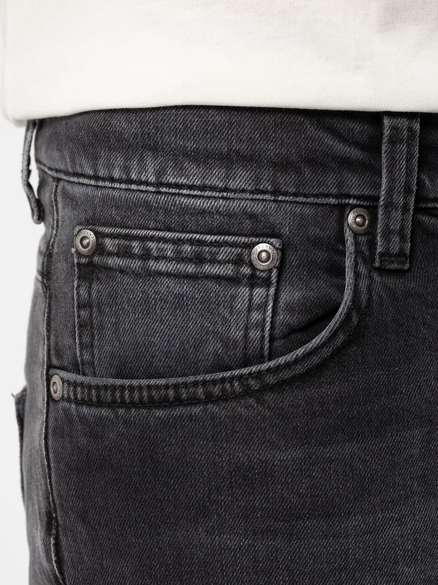 【Nudie Jeans】合身小直筒 灰黑微刷／Grim Tim Dark Cove