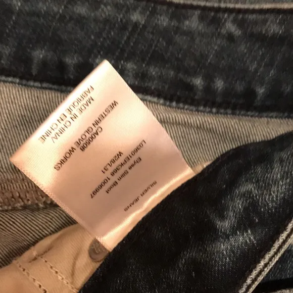 NWOT SILVER JEANS ELYSE SLIM BOOT 28 x 31
