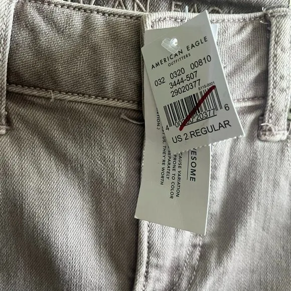 NWT American Eagle Women's Super Stretch Light Pink Jeggings Denim Size 2