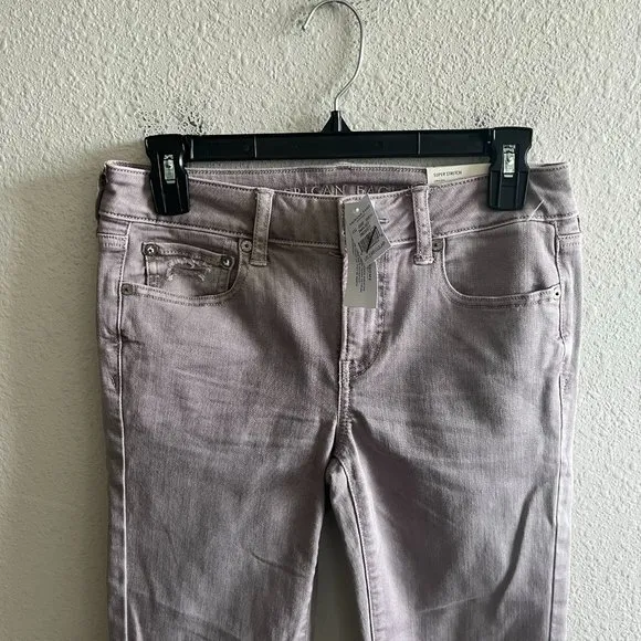 NWT American Eagle Women's Super Stretch Light Pink Jeggings Denim Size 2