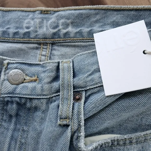NWT ETICA DEVON WIDE LEG JEANS IN MOJAVE RIVER SIZE 26
