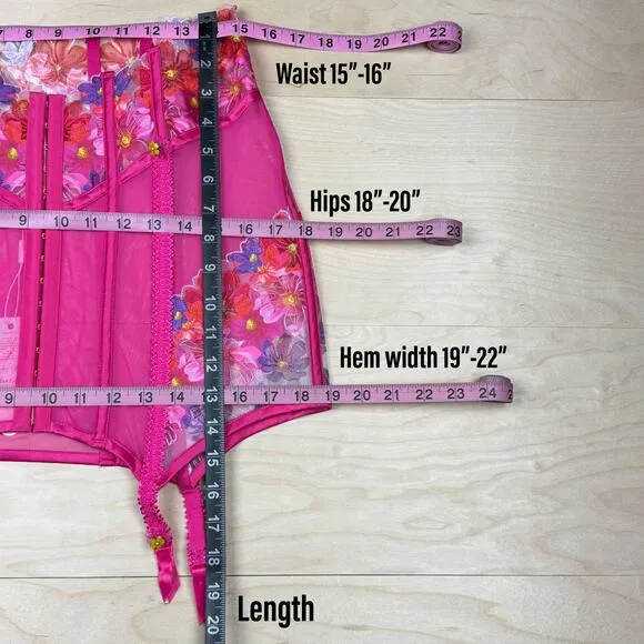 NWT For Love &amp; Lemons Pink Anemone Floral Garter Skirt