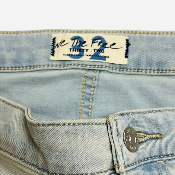 NWT Free People Youthquake Cropped Flare Jeans in Bleach Out Blue Size 32(14)