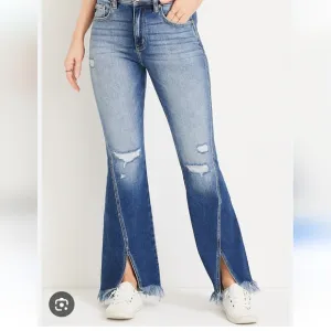 NWT KanCan High Rise Split Leg Flare Jeans Size 28 x 33L