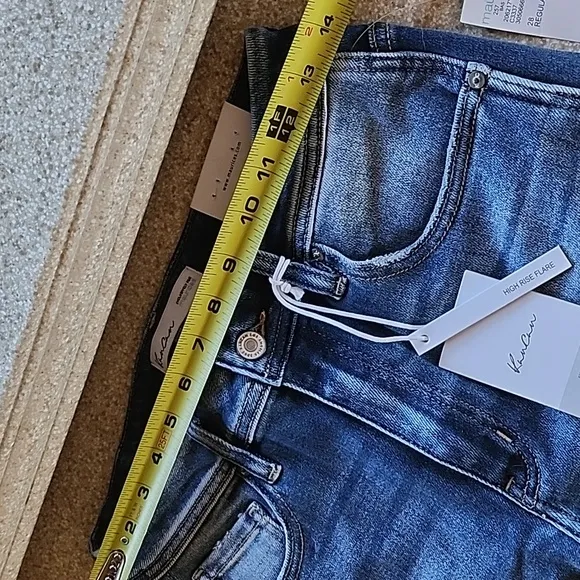 NWT KanCan High Rise Split Leg Flare Jeans Size 28 x 33L