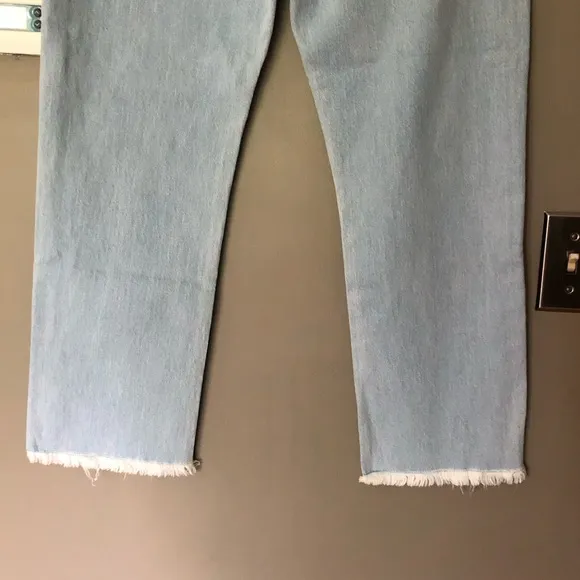 NWT LOFT High Waist Straight Crop Frayed Jeans Size 6