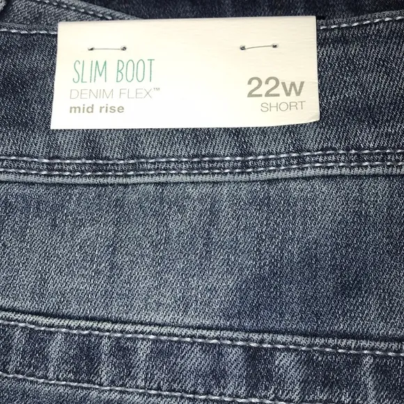 NWT Maurices Plus size jeans 👖