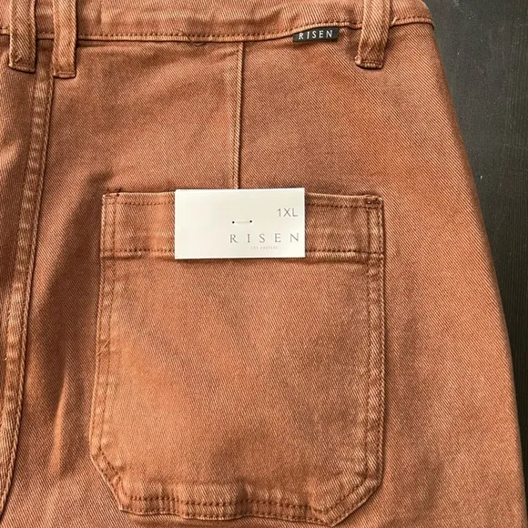 NWT Risen Espresso High Rise, Wide Leg Cargo Jeans Size 1XL/16W