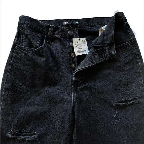 NWT Zara Full Length Distressed Boyfriend Jeans