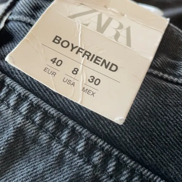 NWT Zara Full Length Distressed Boyfriend Jeans