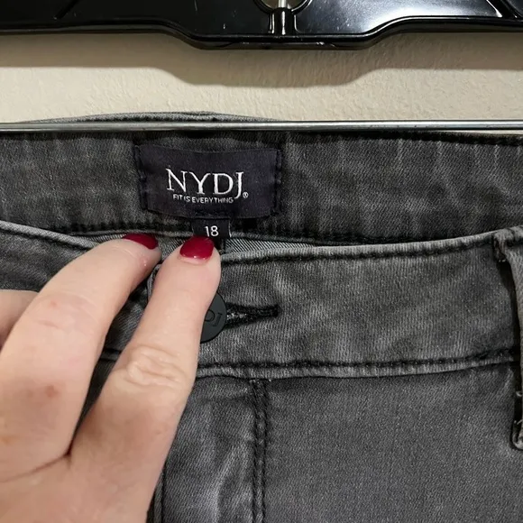 NYDJ Sheri Slim Jeans In Legend Size 18
