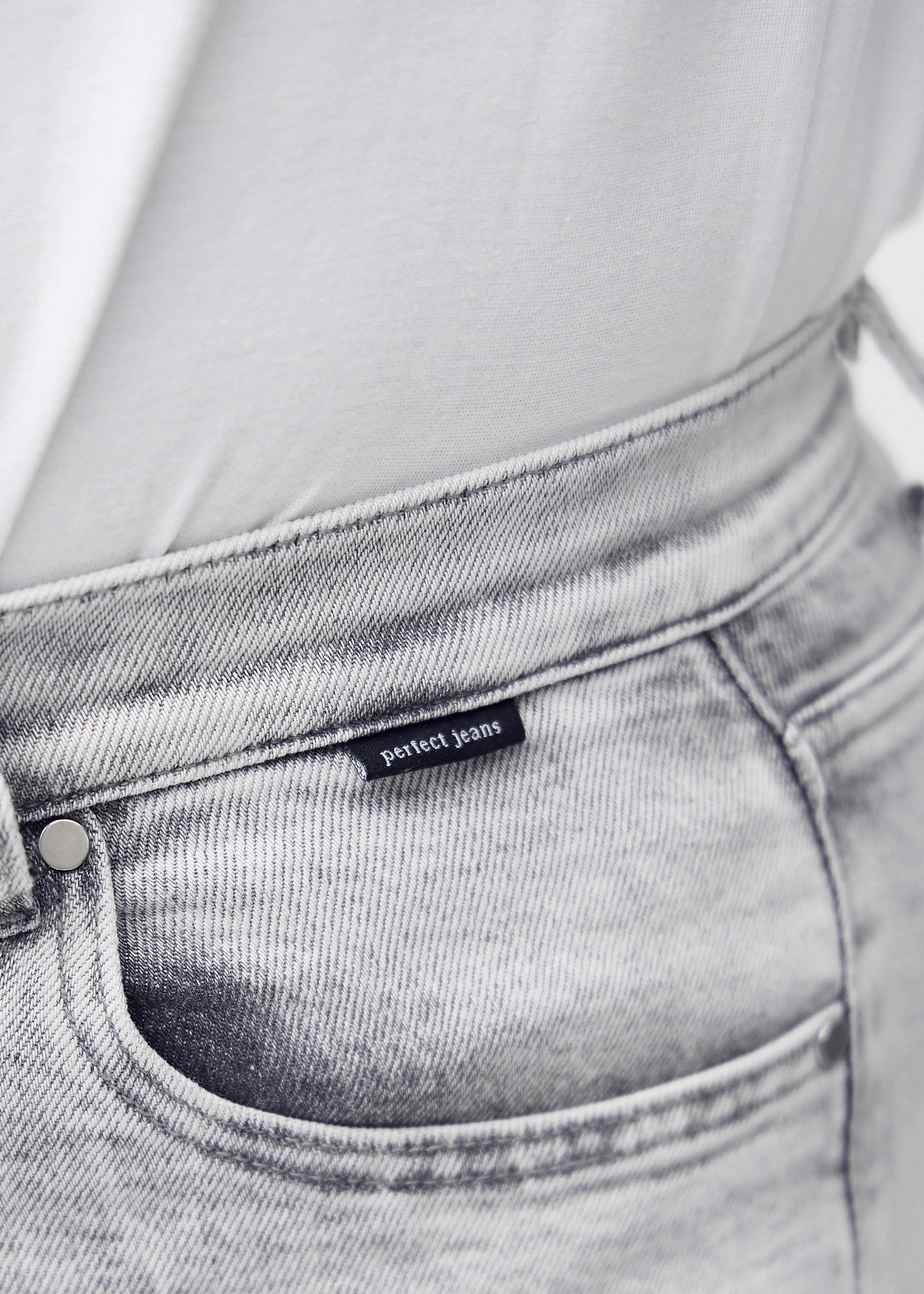Perfect Jeans - Skinny - Ashes™