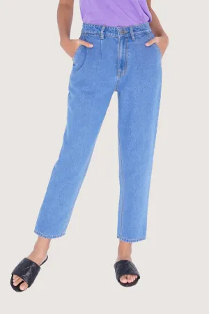 Pleated Slim Jeans