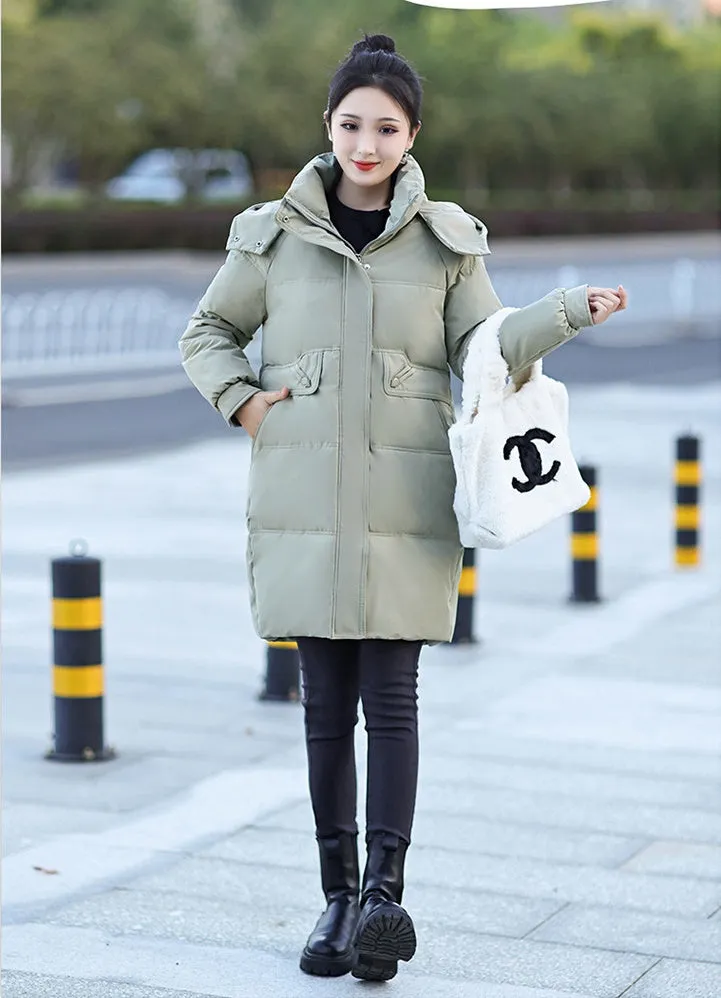 Relaxed-fit Oversized Puffer Coat with Windproof and Water-resistant Features