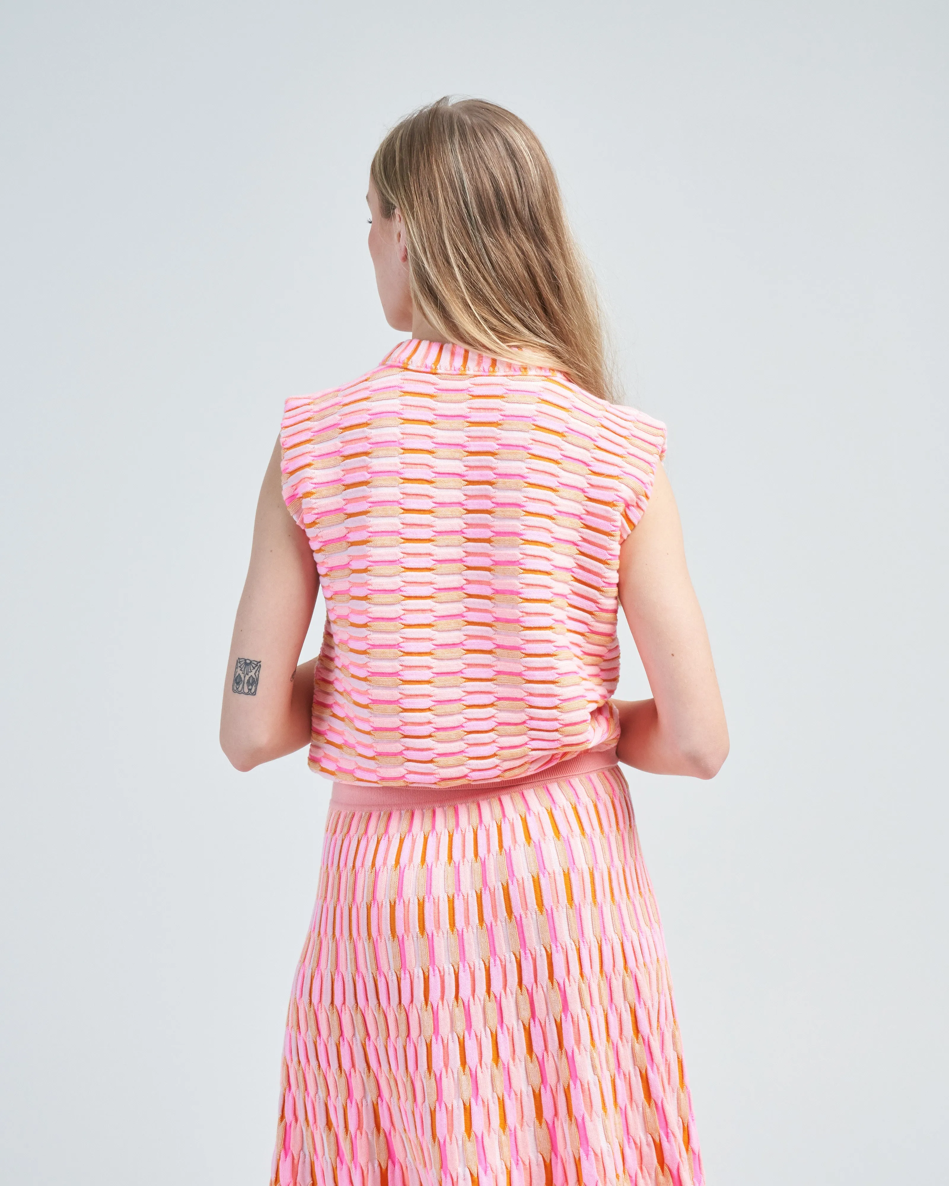 sleeveless structured top in zellige stitch