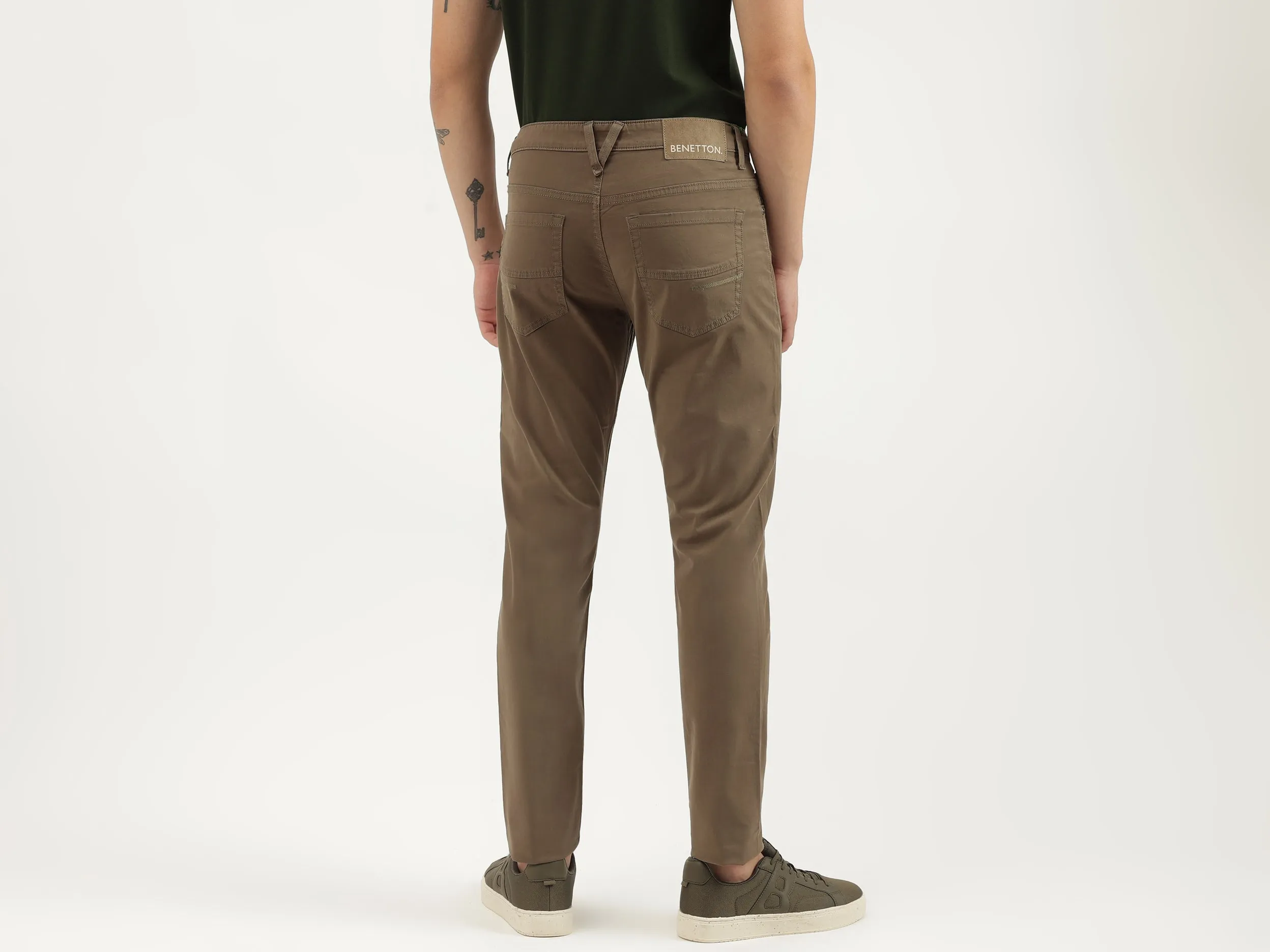 Solid Slim Fit Jeans