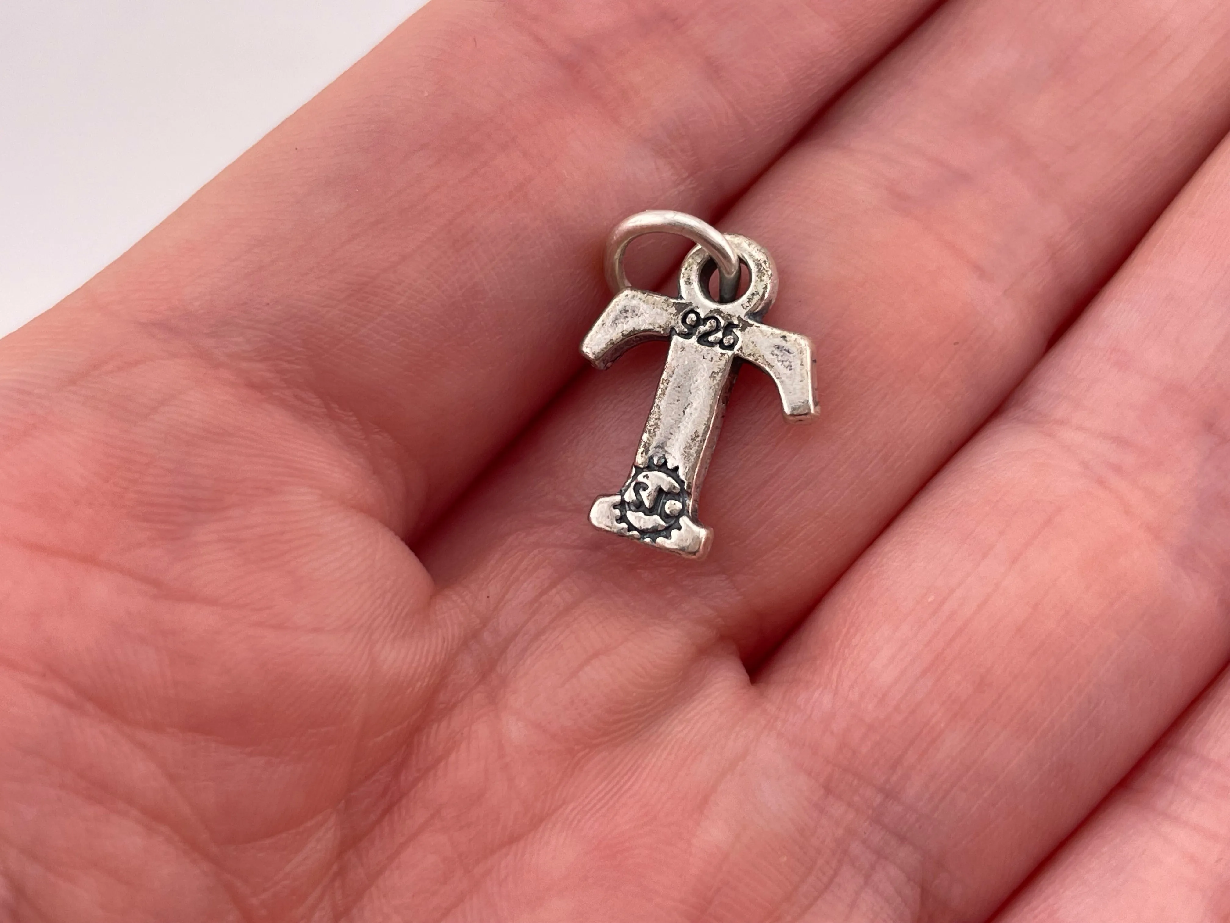 sterling silver 'T' letter initial pendant