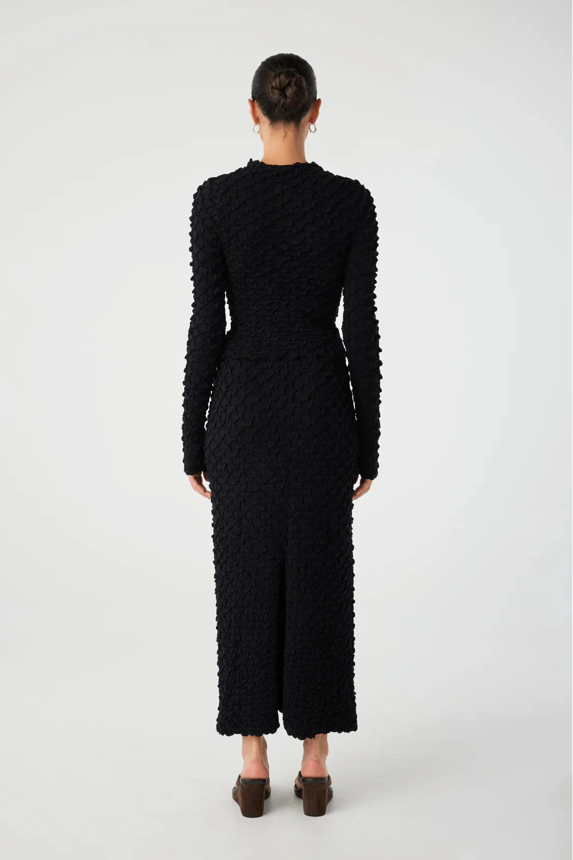 Suvi High Neck Top - Black