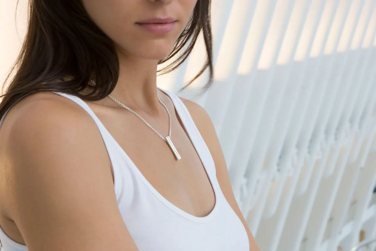 T - Long Pendant Necklace
