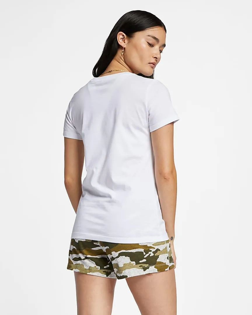 T SHIRT DONNA NIKE SPORTSWEAR ESSENTIALS CLASSIC BIANCA