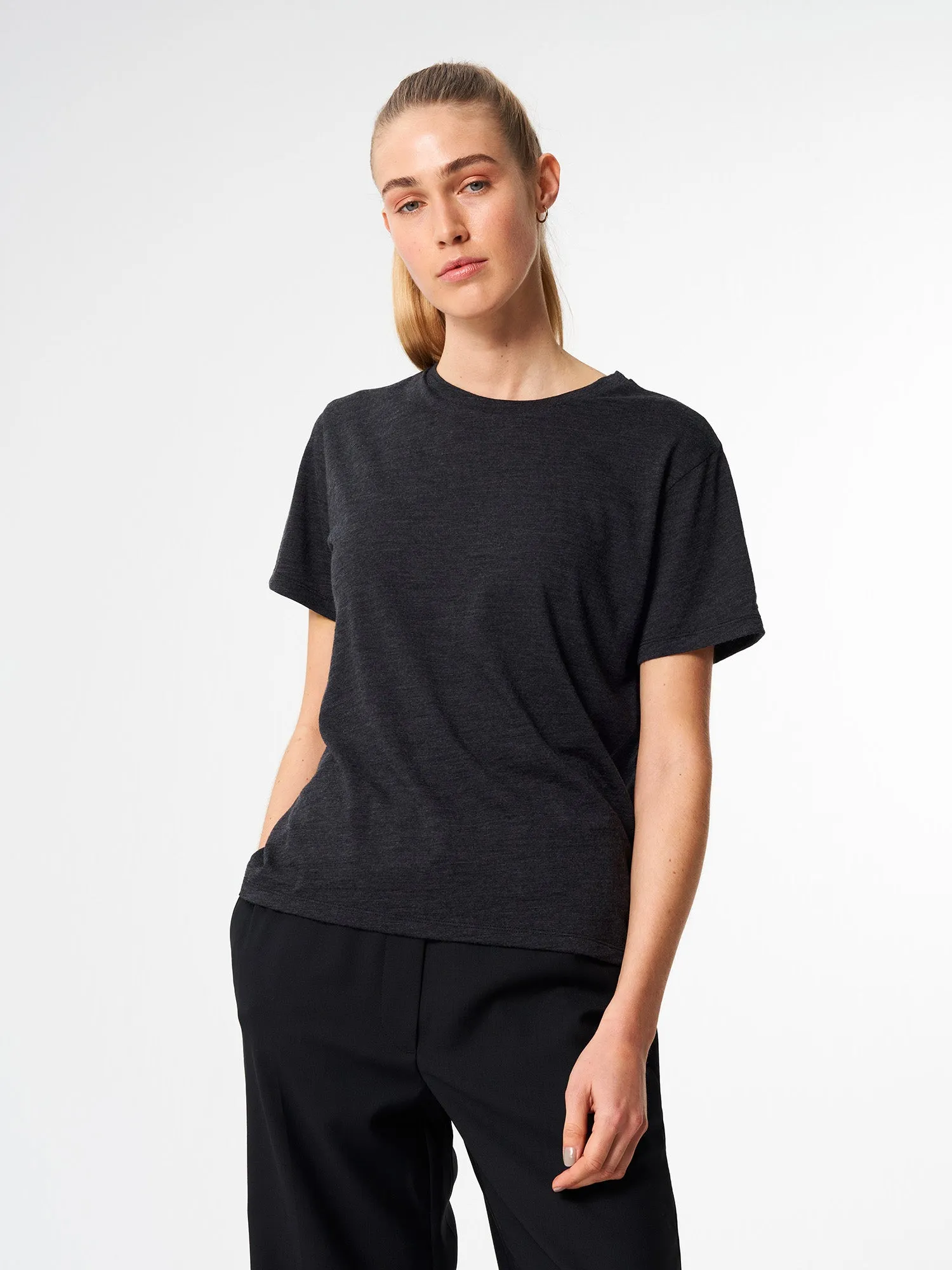 T-Shirt Merino - Dark Grey Melange (Female)