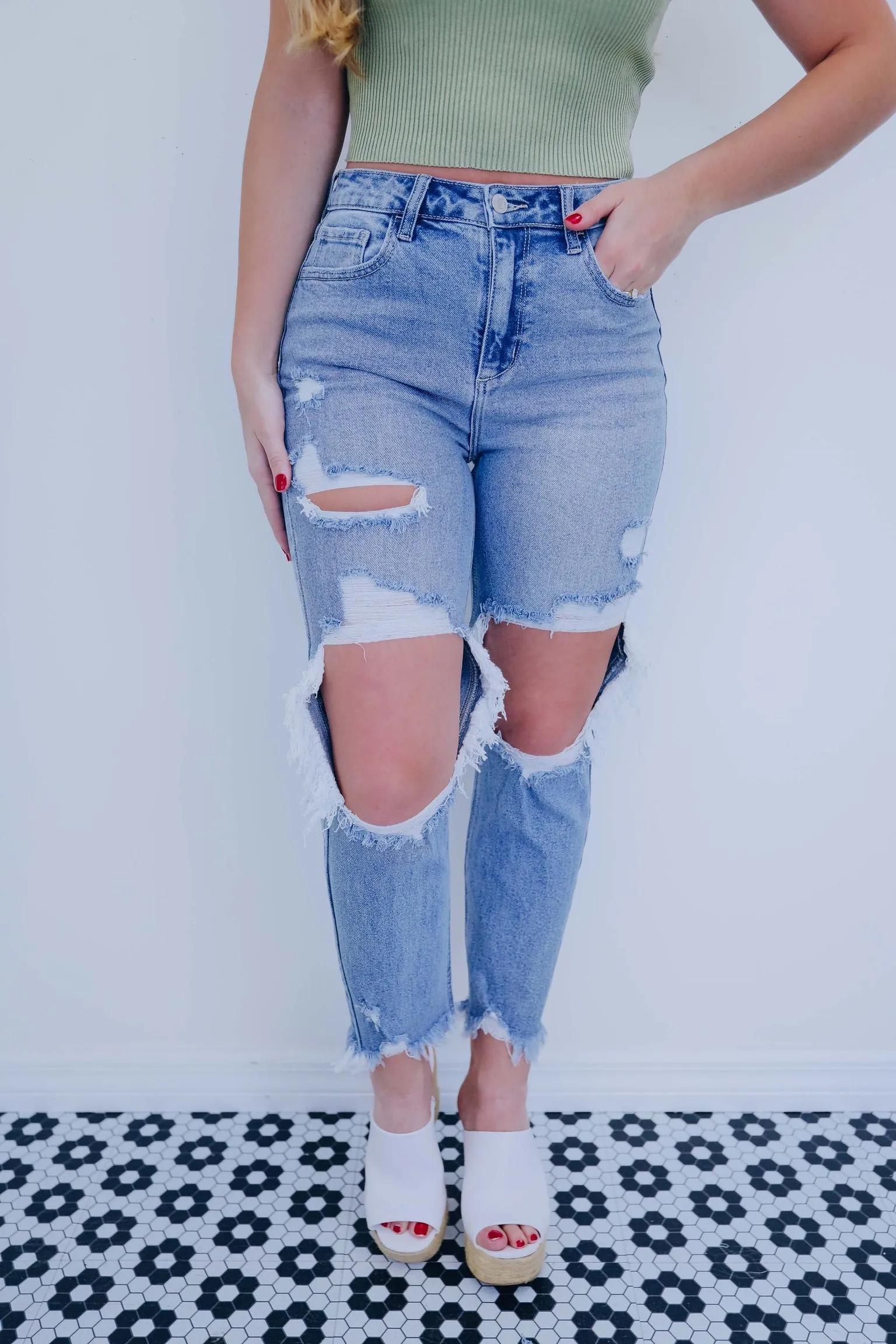 ***Tatum Distressed Cropped Jeans -Light SAMPLE