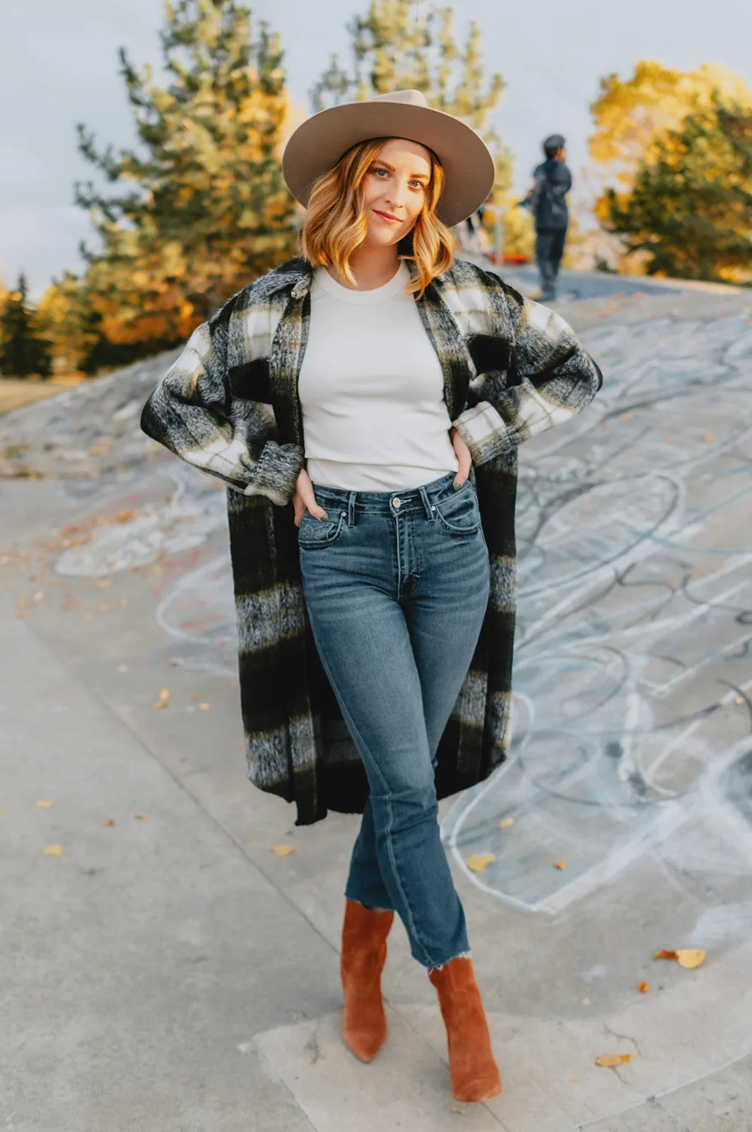 The Marlow Cropped Demi Flare Denim - Muse