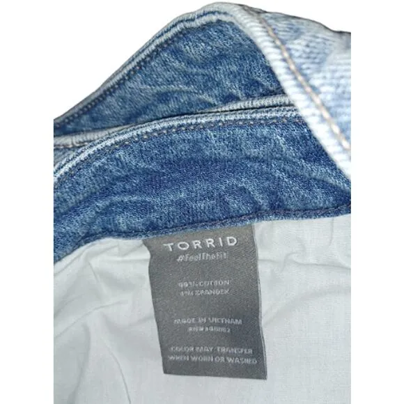 TORRID NEW LIGHT WASH DESTROYED HIGH RISE JEANS PLUS SIZE 18R