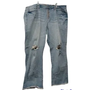 TORRID NEW LIGHT WASH DESTROYED HIGH RISE JEANS PLUS SIZE 18R
