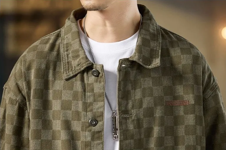 Versatile Washed Cotton Trucker Jacket with Flap Pocket