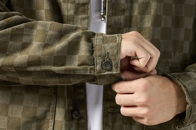 Versatile Washed Cotton Trucker Jacket with Flap Pocket