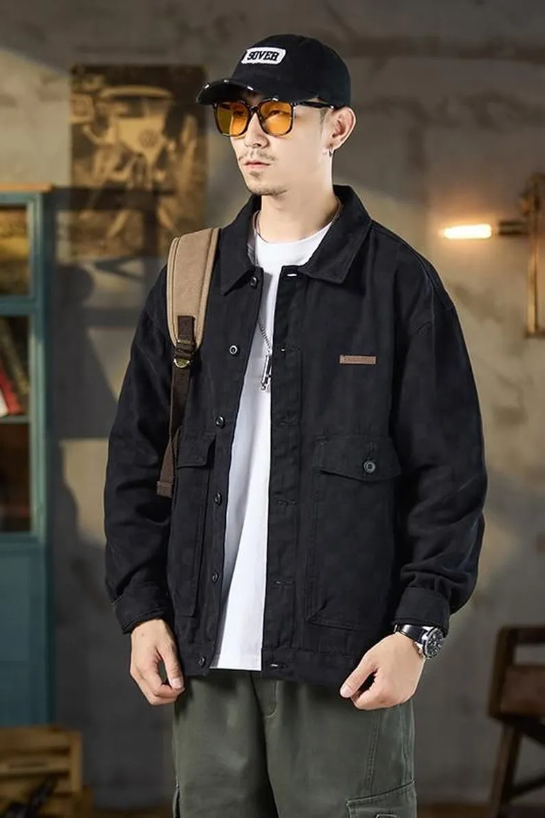 Versatile Washed Cotton Trucker Jacket with Flap Pocket