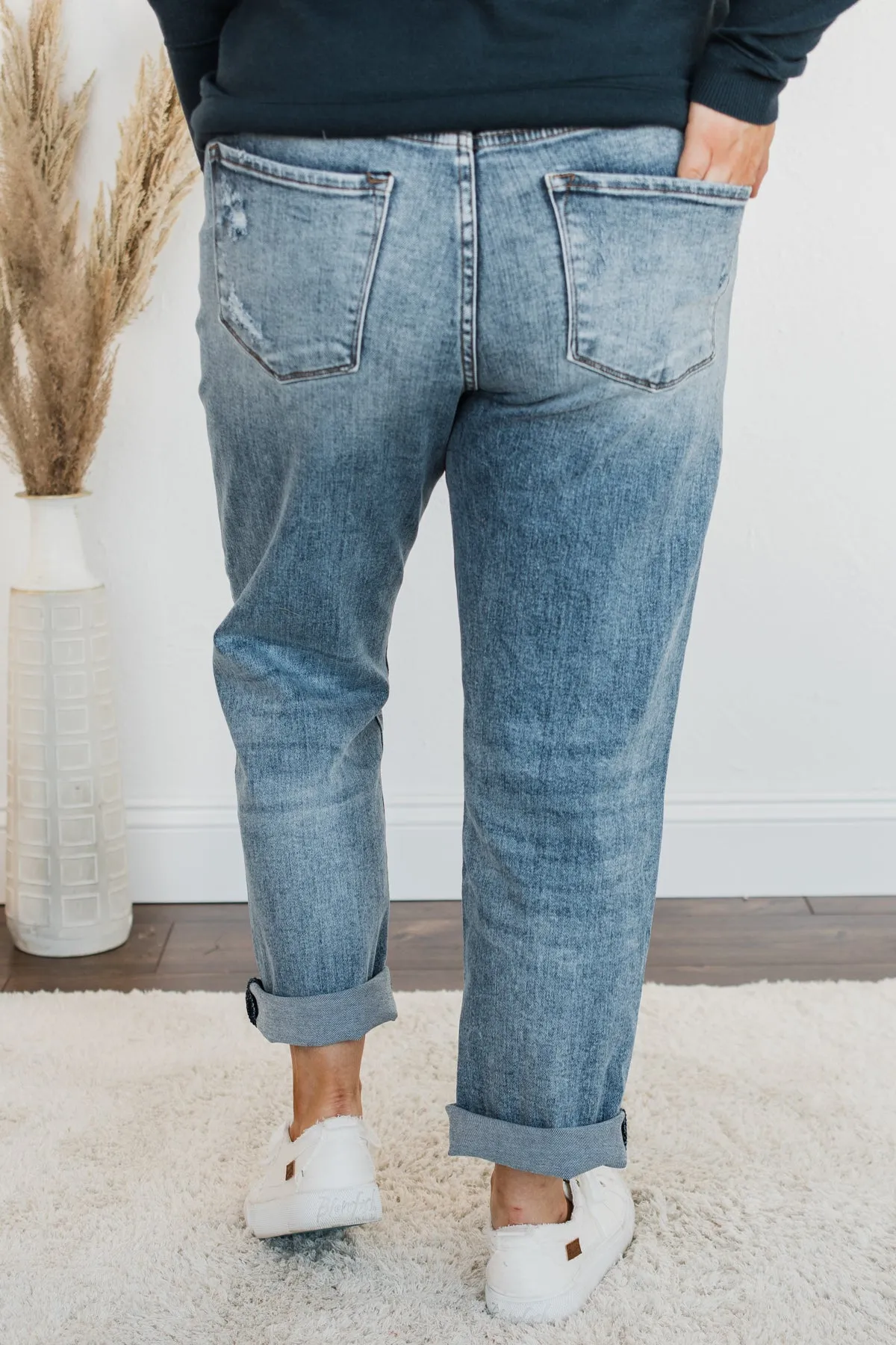 Vervet High-Rise Stretch Straight Jeans- Yulianna Wash