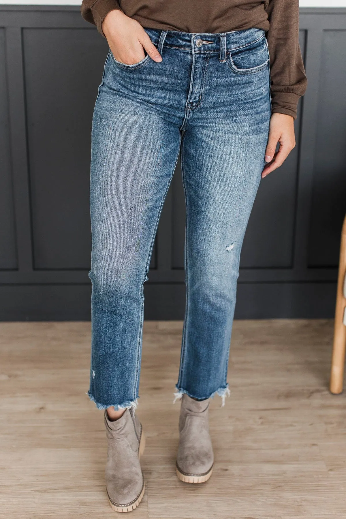 Vervet Slim Straight Jeans- Garcelle Wash
