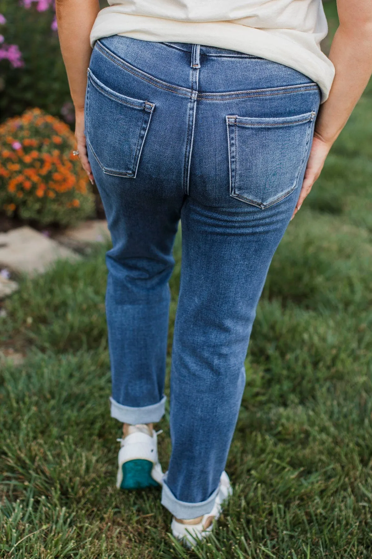Vervet Slim Straight Jeans- Vanessa Wash
