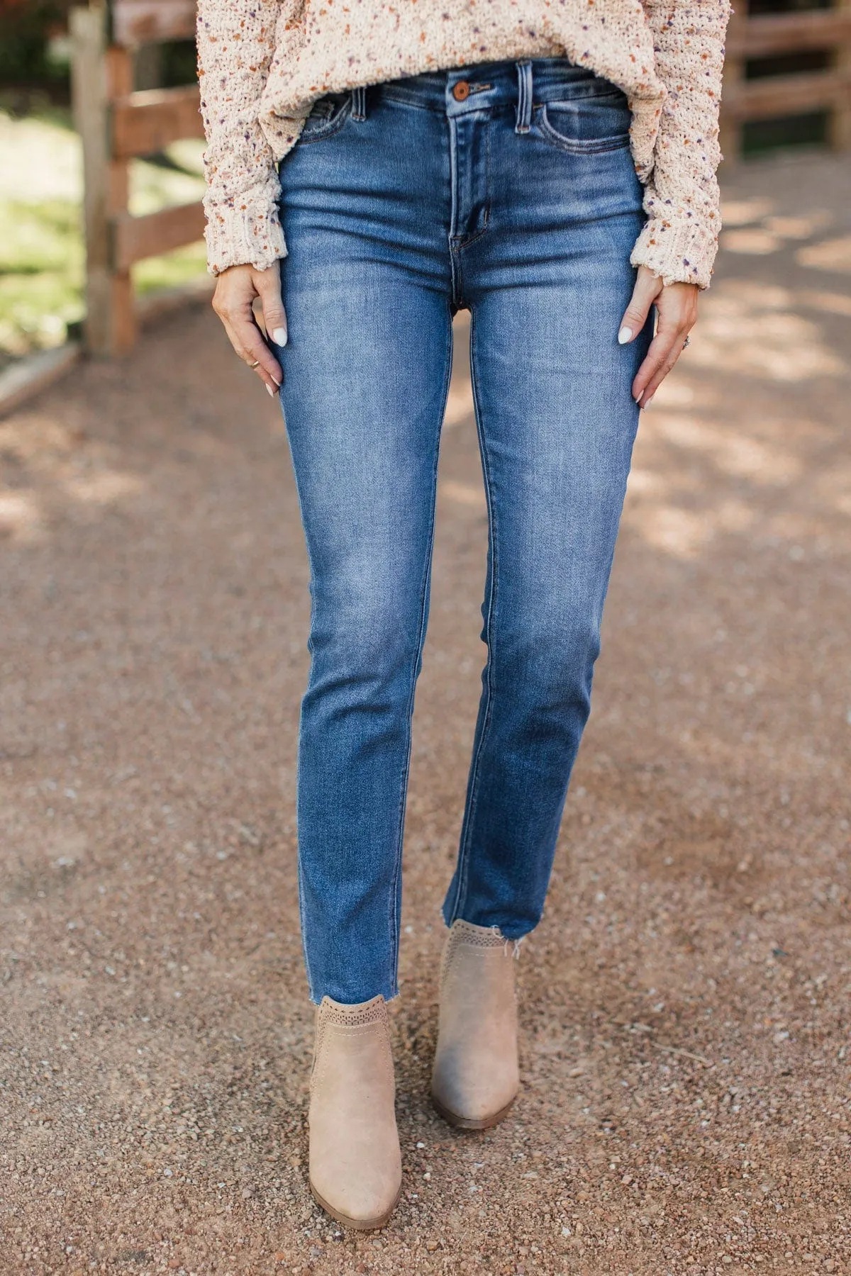 Vervet Slim Straight Jeans- Vanessa Wash