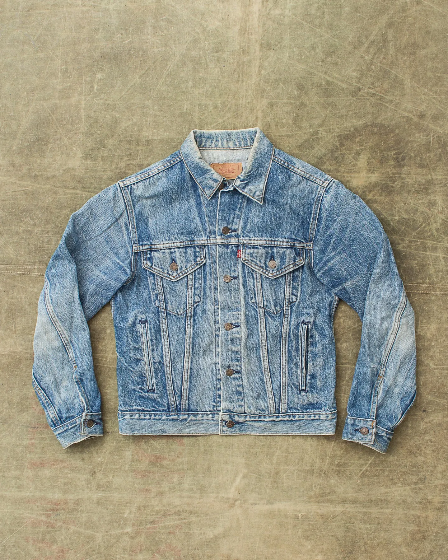 Vintage Levi's 705056-0216 Made in USA Denim Jacket Size 40R
