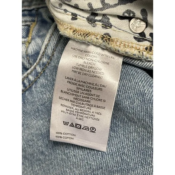 WE THE FREE Xena High Rise Slim Straight Jeans Women Size 26 Blue Light Wash NWT