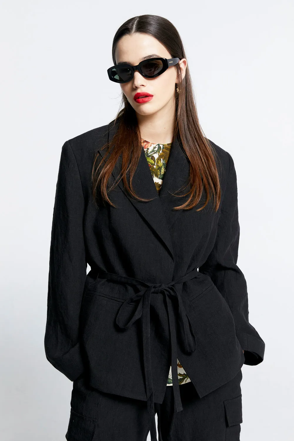 Wilderland Tie Jacket Black