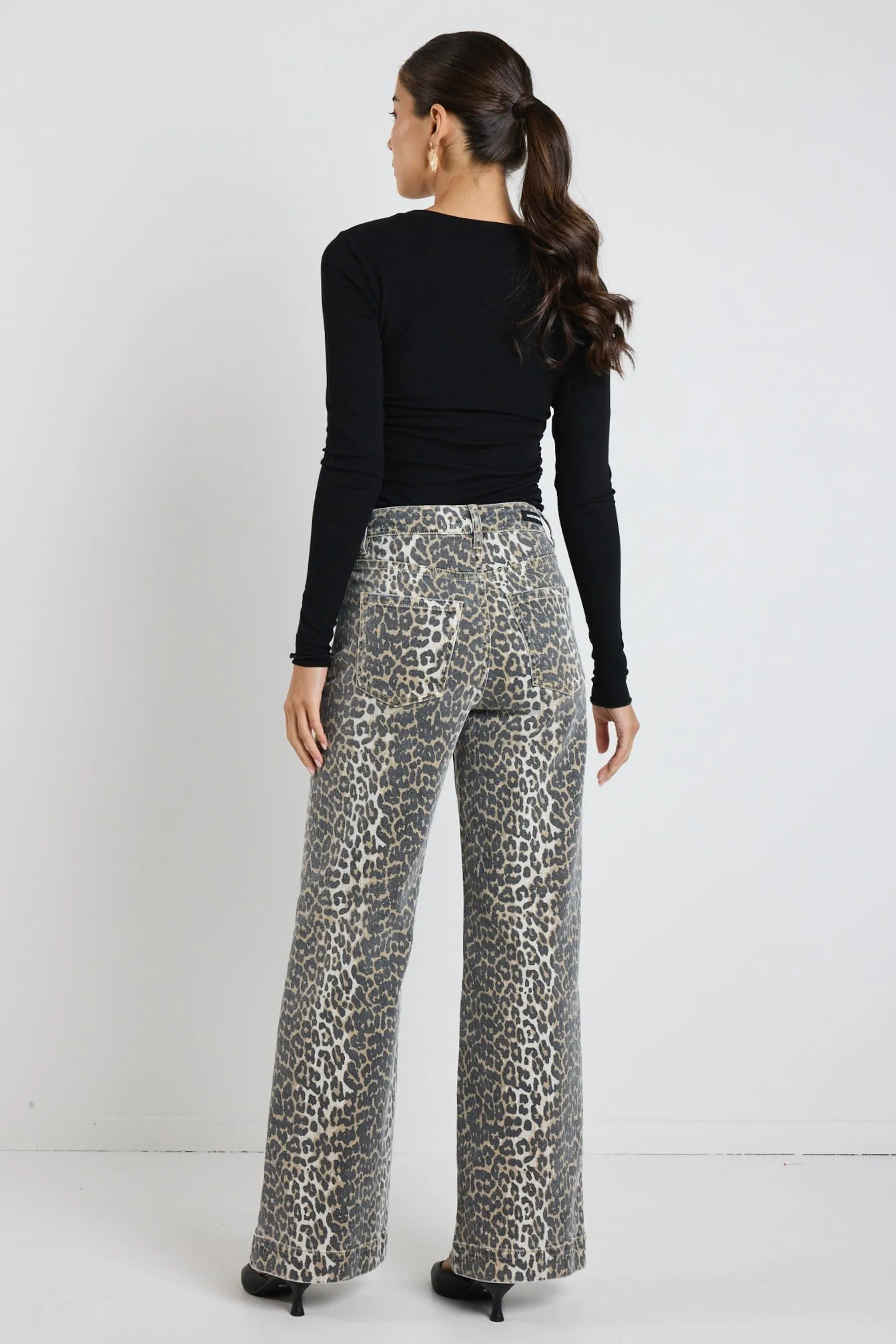 Zoey Leopard High Rise Wide Leg Pocket Jean